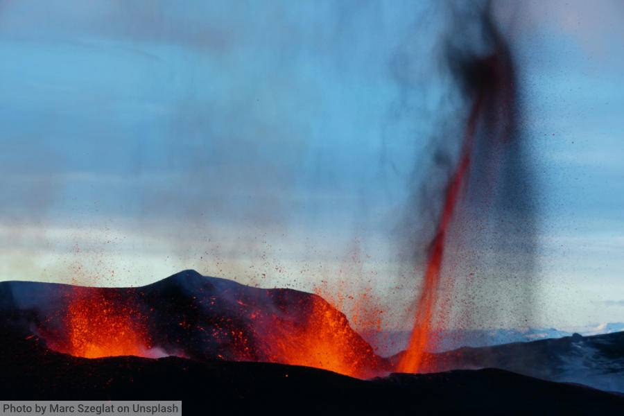 Eyjafjallajokull Volcano Eruption